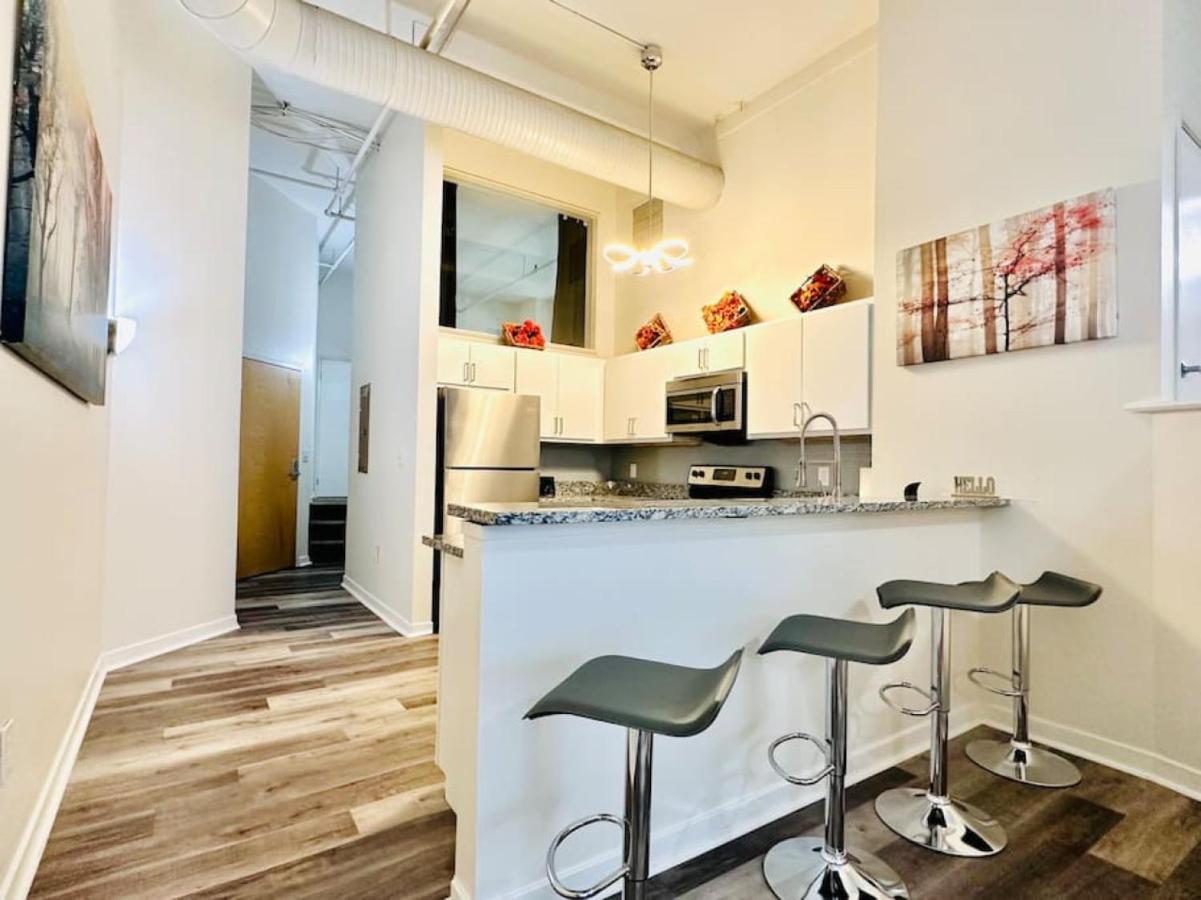 2 Bedroom Contemporary Modern Loft إنديانابوليس المظهر الخارجي الصورة